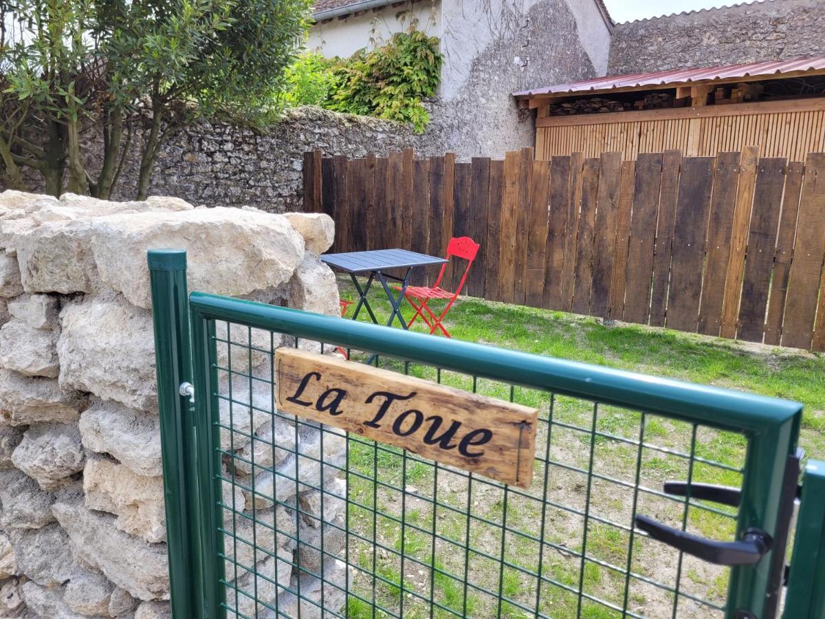 Gite La Toue Saint-Dyé-sur-Loire Eksteriør bilde